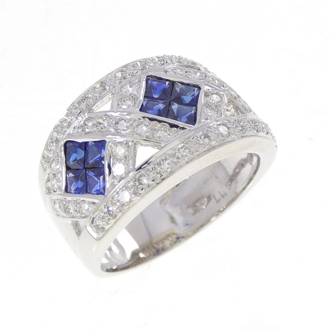 PT900 SAPPHIRE RING: PT900 Sapphire Ring Brand: Unbranded Type/Style: Sapphire Ring Material: Platinum900, Main Stone/Creation Sapphire Secondary Stone Diamond Color: Platinum Size: US 6 Accessories: None Acce
