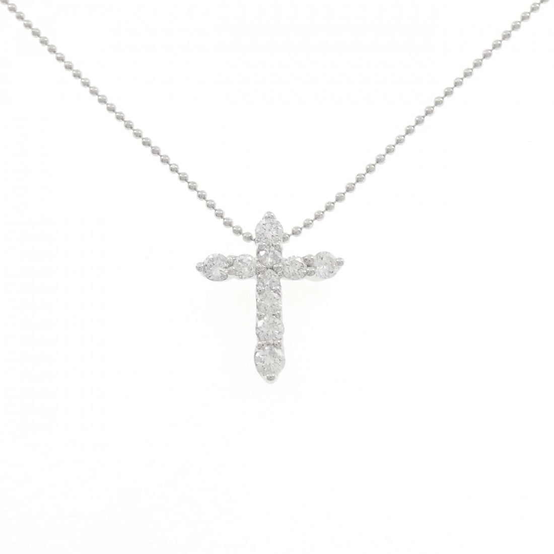 PT900/PT850 CROSS DIAMOND NECKLACE: PT900/PT850 Cross Diamond Necklace Brand: Unbranded Type/Style: Diamond Necklace Material: PT900/PT850, Main Stone/Creation Natural Color: silver Size: 40cmActual Size Pendant length approx. x width a