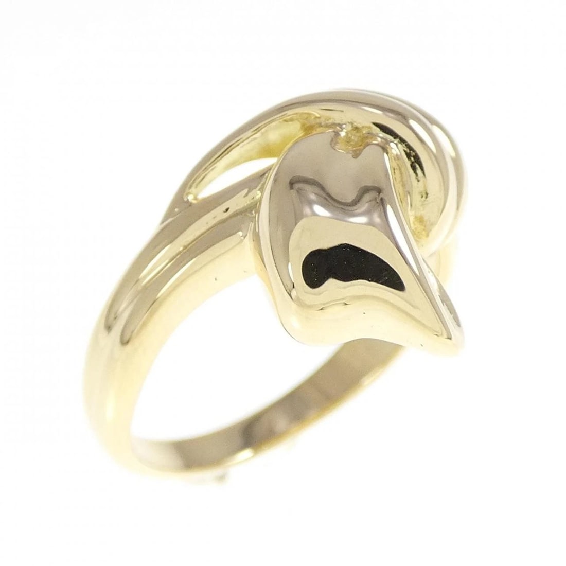 K18YG RING: K18YG ring Brand: Unbranded Type/Style: Ring Material: K18YG, Color: YELLOW GOLD Size: US 6 1/4 Accessories: None Accessories Notice: When purchasing pre-owned goods, please refer to the photos of