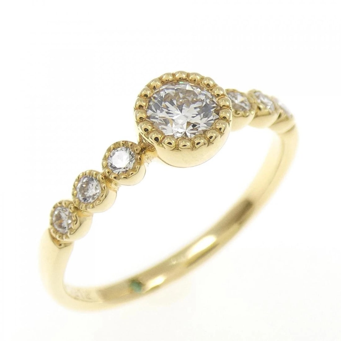 K18YG DIAMOND RING: K18YG Diamond Ring Brand: Unbranded Type/Style: Diamond Ring Material: K18YG, Main Stone/Creation Diamond Secondary stone Diamond/emerland Color: YELLOW GOLD Size: US 1 3/4 Accessories: None