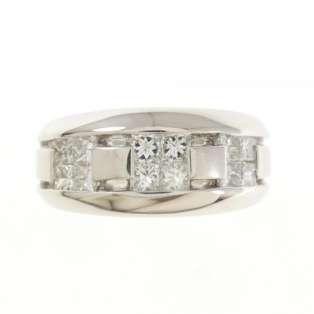 PT900 DIAMOND RING - 2