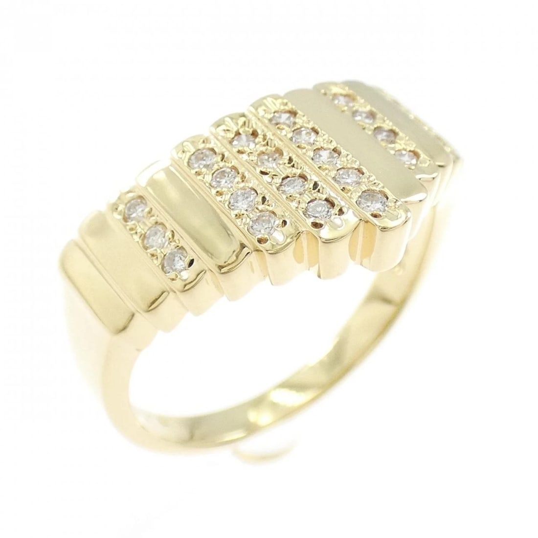 K18YG DIAMOND RING: K18YG Diamond Ring Brand: Unbranded Type/Style: Diamond Ring Material: K18YG, Main Stone/Creation Natural Color: YG Size: US 5 3/4 Accessories: None Accessories Notice: When purchasing pre-owned