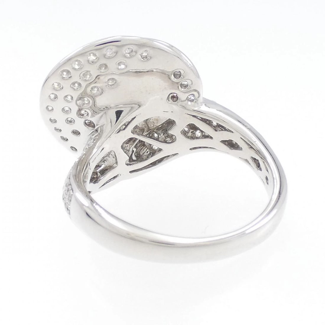 K18WG DIAMOND RING - 2