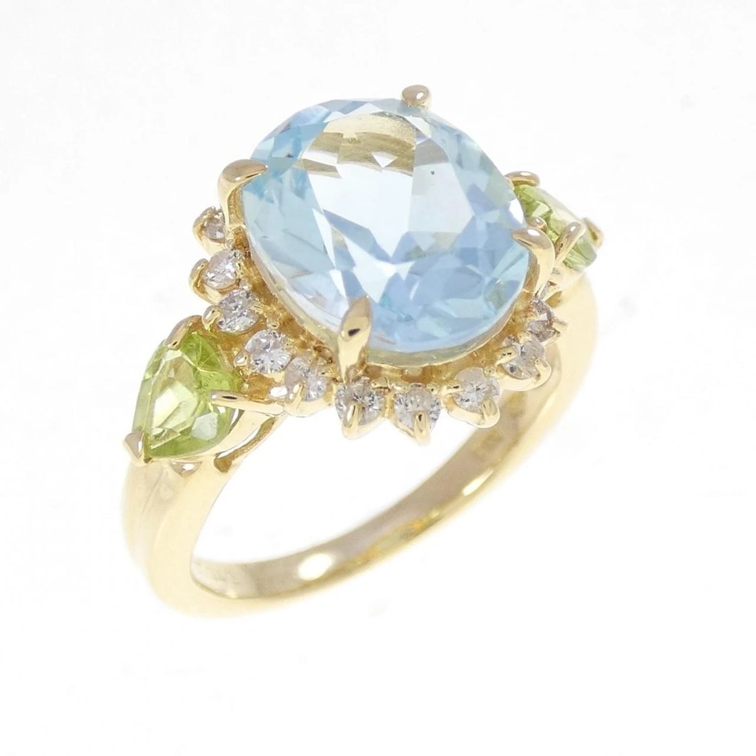 K18YG COLOR STONE RING: K18YG color stone ring Brand: Unbranded Type/Style: Topaz Ring Material: 18K Yellow Gold, Main Stone/Creation Topaz Secondary Stone Diamond Color: Yellow Gold Size: US 4 1/2 Accessories: None