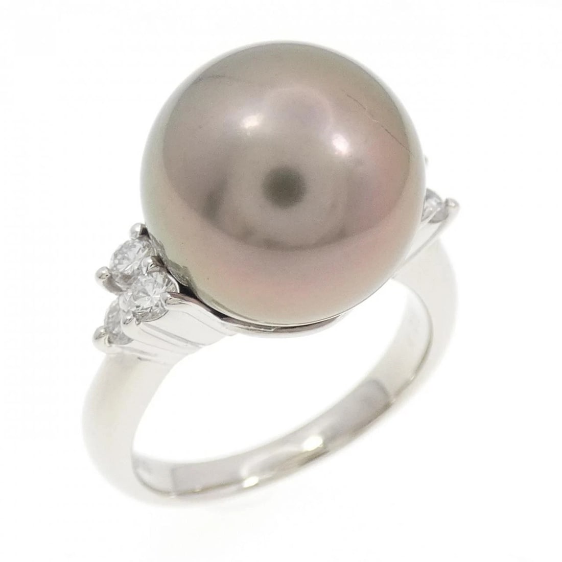 PT900 BLACK PEARL RING: PT900 Black pearl ring Brand: Unbranded Type/Style: Black Pearl Ring Material: PT900, Main Stone/Creation BLACK PEARL Secondary Stone Diamond Color: SILVER Size: US 6 Accessories: None Accessories