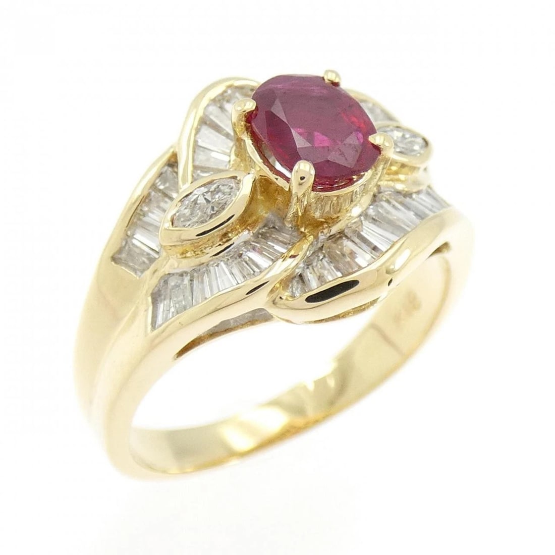 K18YG RUBY RING: K18YG Ruby Ring Brand: Unbranded Type/Style: Ruby Ring Material: 18KYG, Main Stone/Creation RubySecondary Stone Diamond Color: Yellow gold Size: US 6 1/2 Accessories: None Accessories Notice: When