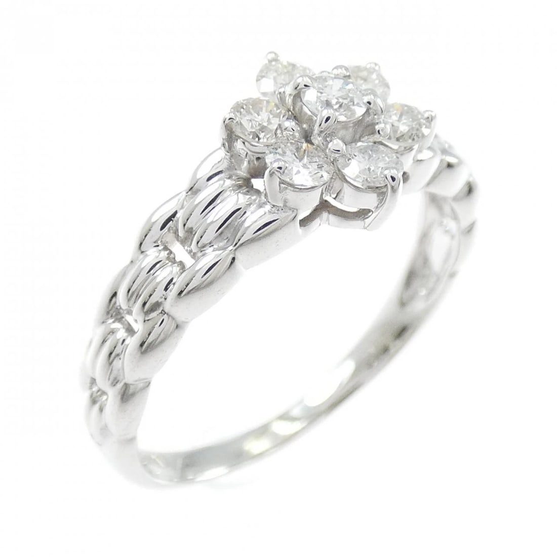 K18WG FLOWER DIAMOND RING: K18WG Flower Diamond Ring Brand: Unbranded Type/Style: Diamond Ring Material: 18k White Gold, Main Stone/Creation Natural Color: White Gold Size: US 7 1/4 Accessories: None Accessories Notice: When