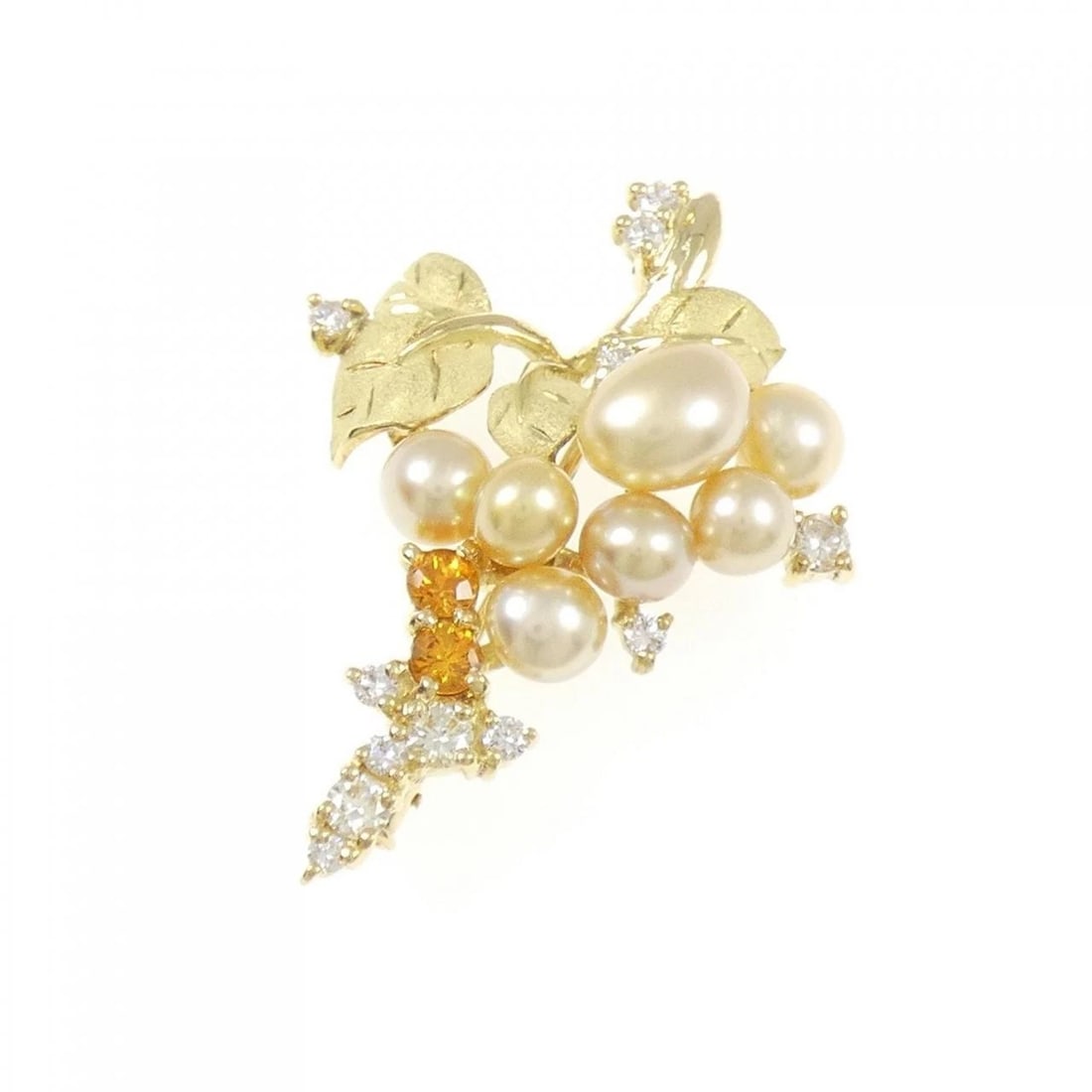 K18YG COLOR STONE BROOCH: K18YG Color Stone Brooch Brand: Unbranded Type/Style: White Butterfly Pearl Pendant/Brooch Material: K18YG, Main Stone/Creation WHITE BUTTERFLY PEARL Secondary Stone Diamond Color: YELLOW GOLD Size:
