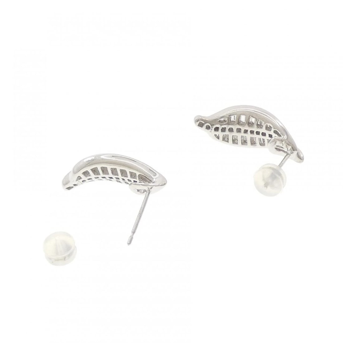 K18WG LEAF DIAMOND PIERCE - 3