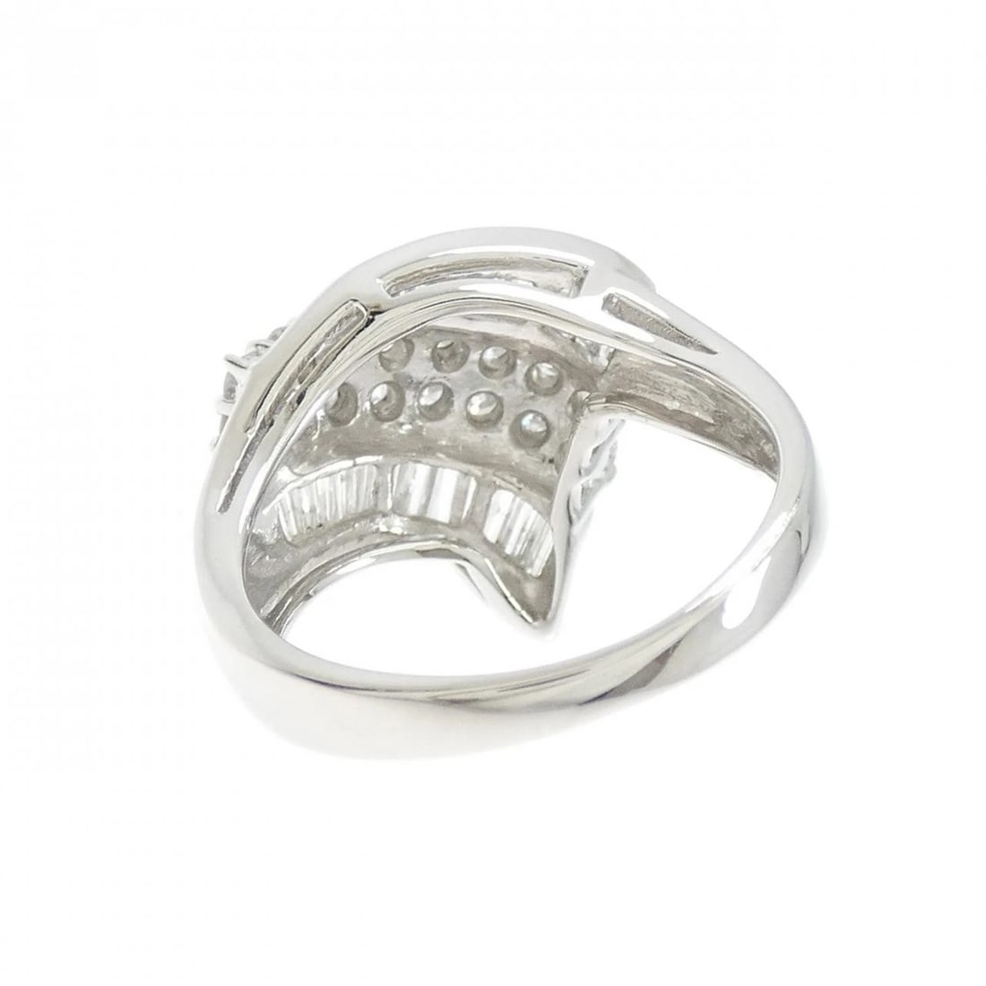 PT900 DIAMOND RING - 3