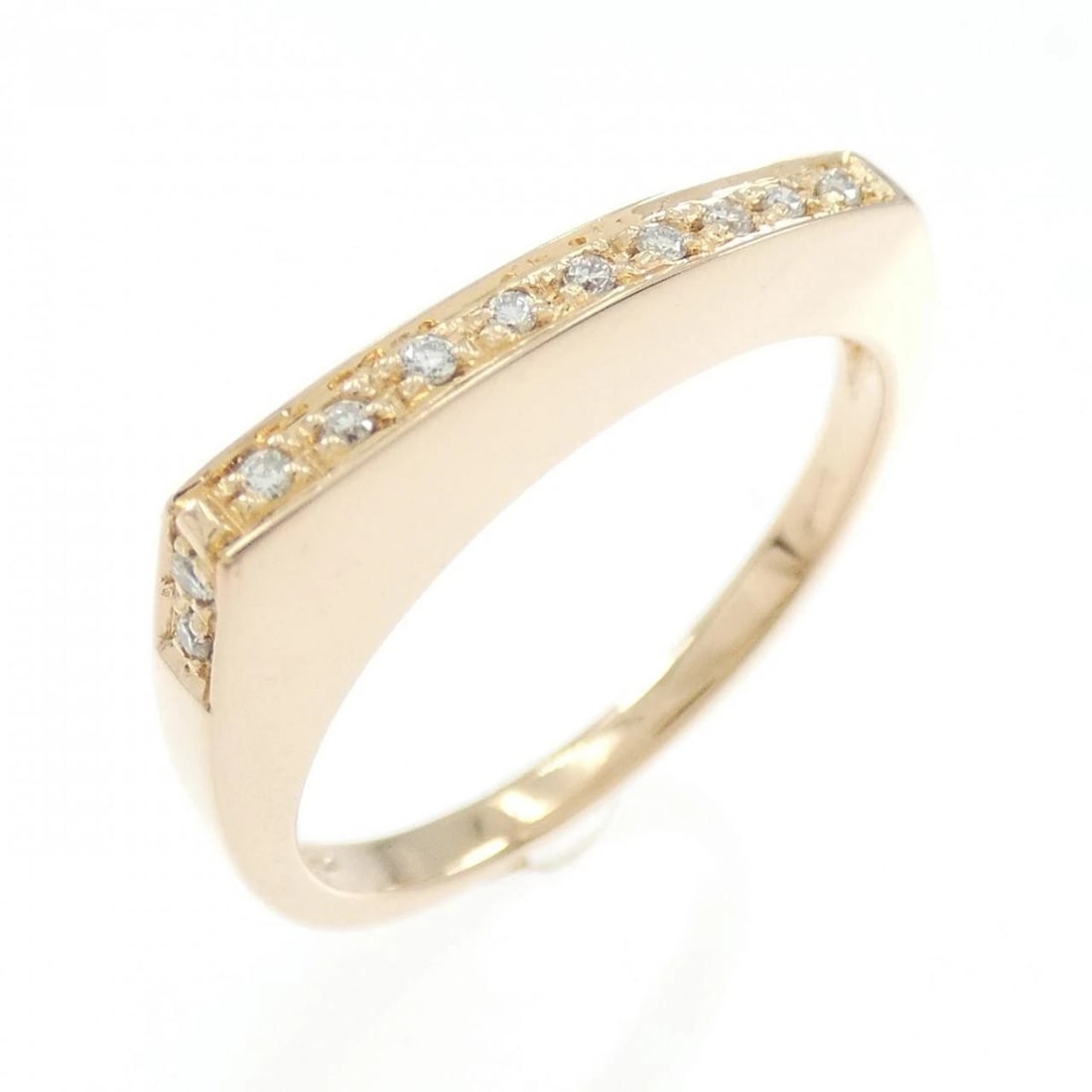 750PG DIAMOND RING: 750PG diamond ring Brand: Unbranded Type/Style: Diamond Ring Material: 750PG, Main Stone/Creation Natural Color: Pink Gold Size: US 6 1/4 Accessories: None Accessories Notice: When purchasing