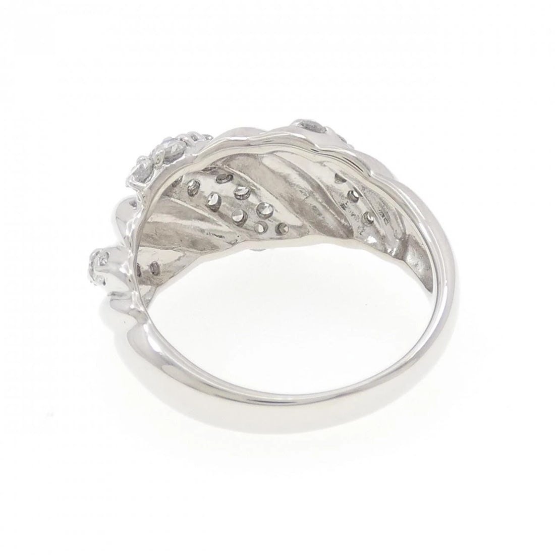 PT900 DIAMOND RING - 2
