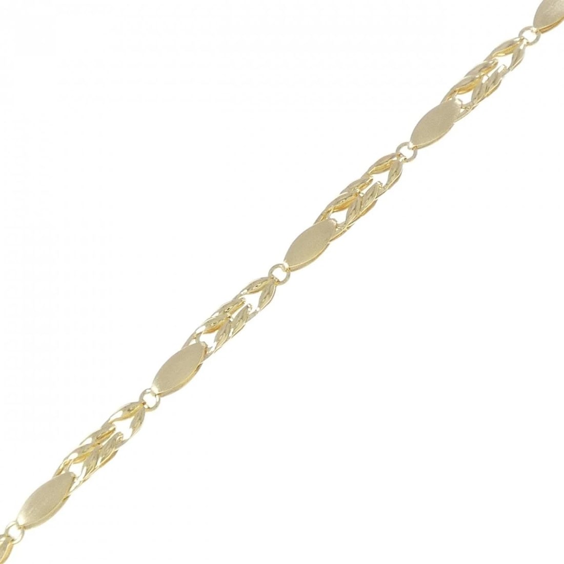 K18YG BRACELET: K18YG bracelet Brand: Unbranded Type/Style: bracelet Material: K18YG, Color: Yellow gold Size: Actual Size Max width approx: 4.0mm 19.5cm Accessories: None Accessories Notice: When purchas