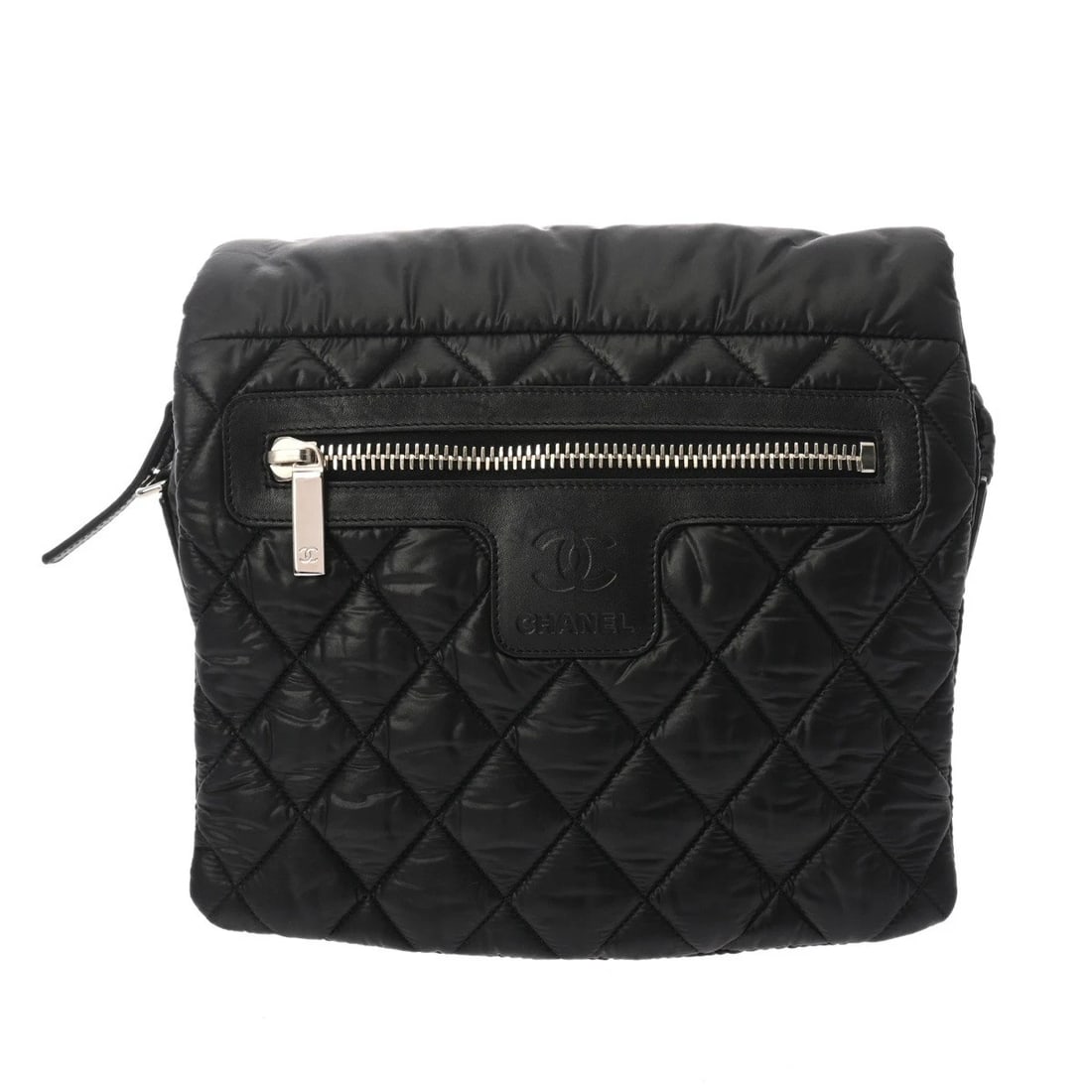 CHANEL SMALL MESSENGER BAG NYLON BLACK SHOULDER BAG: CHANEL Small messenger bag Nylon black Shoulder Bag Brand: CHANEL Type/Style: Shoulder Bag Material: Nylon Color: black ? SilverMetal Size: H:about 8.3inch W:about 9.8inch D:about 3.9inch