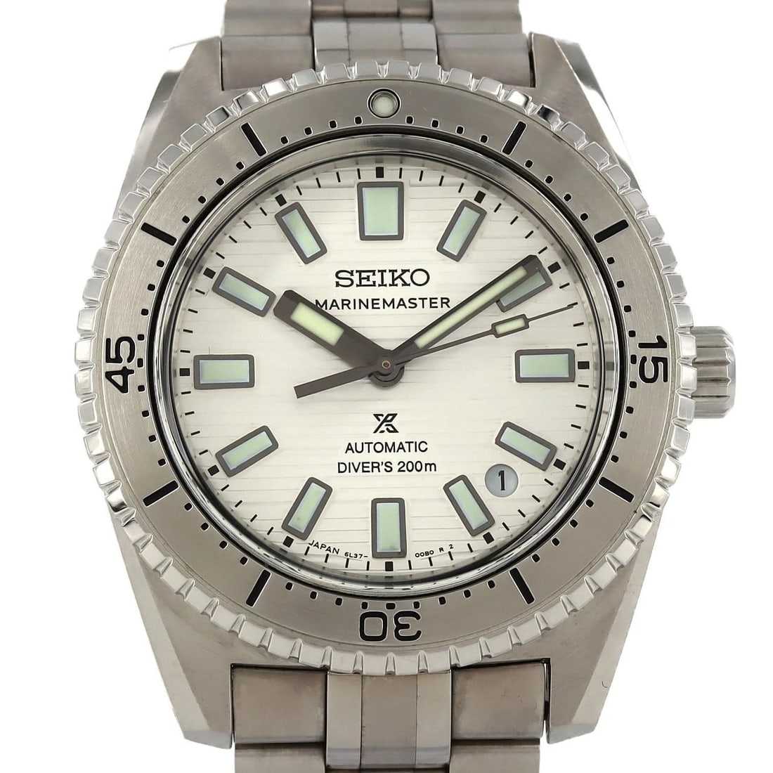 SEIKO MARINEMASTER STAINLESS STEEL WATCH: Seiko Marinemaster Stainless Steel Watch Brand: SEIKO Type/Style: Wrist watch Material: Case: Stainless Steel Breath: Stainless Steel Color: Dial color silver Size: Case diameter: Approx. 39.5 mm Max
