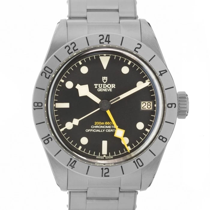 TUDOR BLACK WATCH: TUDOR Black Watch Brand: TUDOR Type/Style: Wristwatch Material: Case Material Steel, Band Material Color: Case Color Silver, Dial color Black, Band Color Silver Size: Case Size 39 mm Wrist