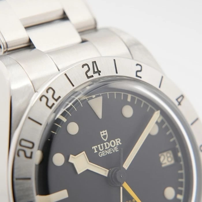 TUDOR BLACK WATCH - 4