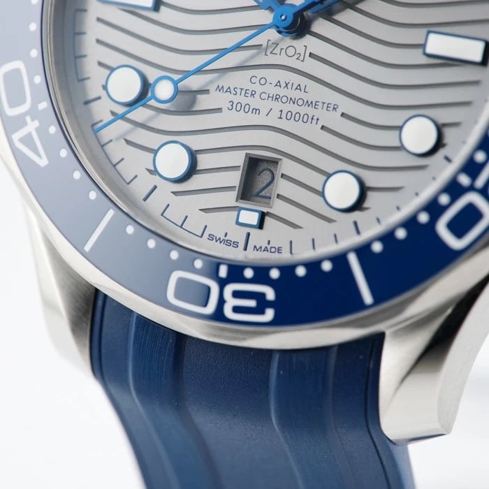 OMEGA SEAMASTER CHRONOMETER GRAY WATCH - 3