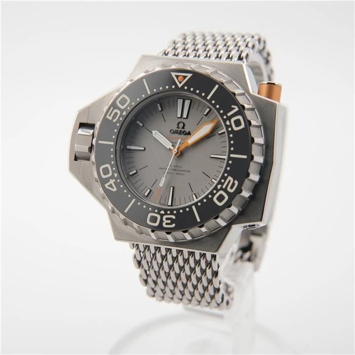OMEGA SEAMASTER TITANIUM WATCH - 2