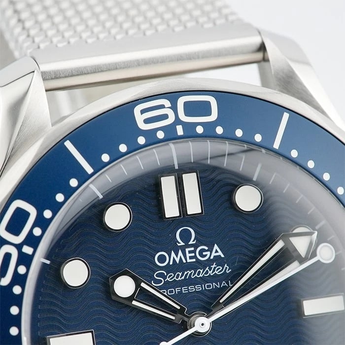 OMEGA SEAMASTER WATCH - 4