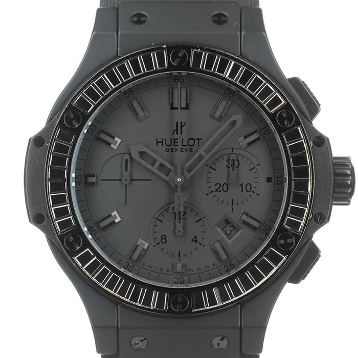 HUBLOT BIG BANG BLACK WATCH: HUBLOT Big Bang Black Watch Brand: HUBLOT Type/Style: Wristwatch Material: Case Material Ceramic, White Gold, Band Material Rubber Color: Case Color Black, Dial color Black, Band Color Black Size: