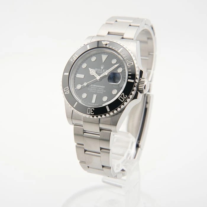 ROLEX SUBMARINER DATE WATCH - 2