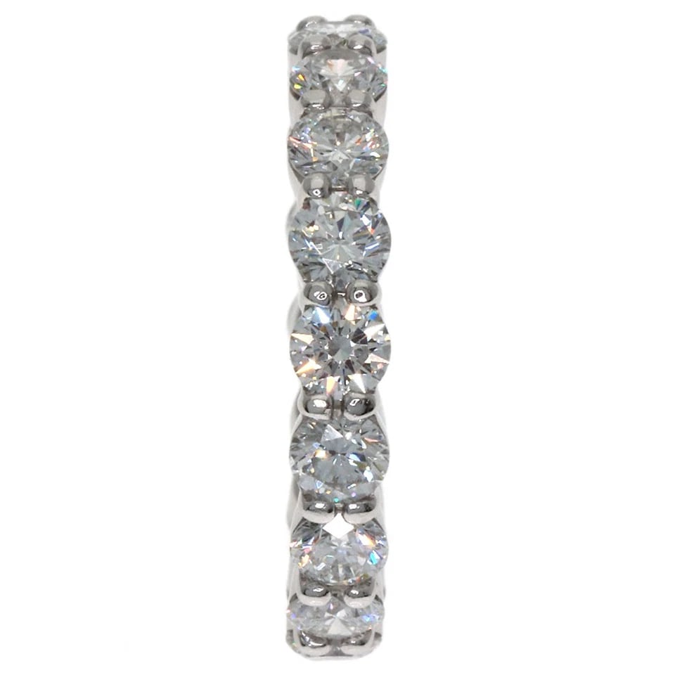 HARRY WINSTON ROUND CUT PRONG SET DIAMOND RING: HARRY WINSTON Round cut prong set Diamond Ring Brand: HARRY WINSTON Type/Style: Ring Material: Platinum PT950, Main Stone/Creation Natural Color: Silver Size: 3.75 (US) Accessories: None Accessories