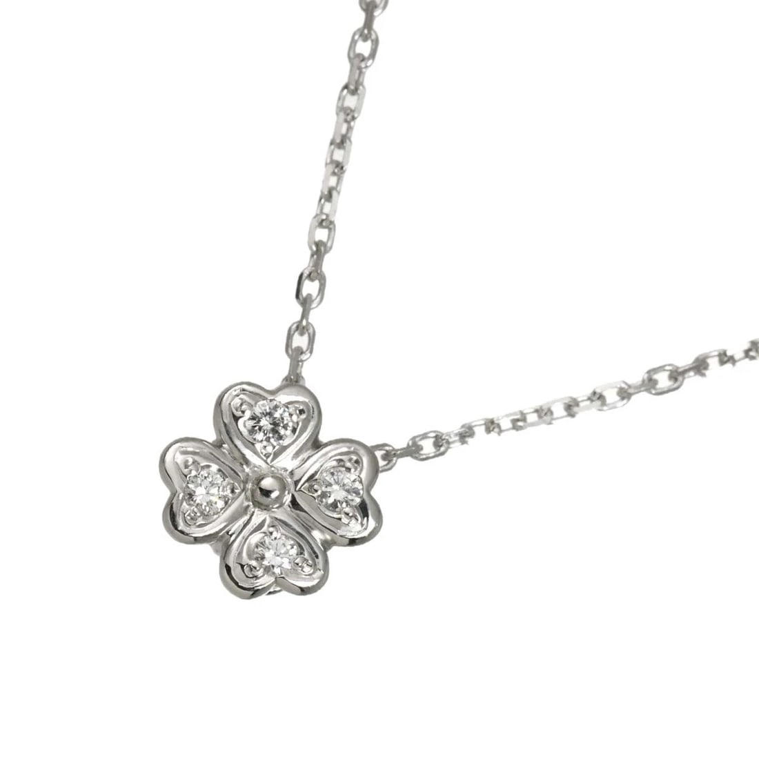 MIKIMOTO DIAMOND CLOVER NECKLACE 18K WHITE GOLD 750: MIKIMOTO Diamond Clover Necklace 18K White Gold 750 Brand: MIKIMOTO Type/Style: Necklace Material: 750White Gold, Main Stone/Creation Natural Color: White Gold Size: internal circumference of the chai