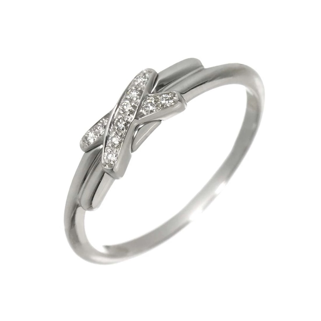 CHAUMET JEUX DE LIENS DIAMOND RING: CHAUMET Jeux de Liens Diamond Ring Brand: CHAUMET Type/Style: Ring Material: 750 White Gold, Main Stone/Creation Natural Color: White Gold Size: 4.75-5 (US) Accessories: None Accessories Notice: When