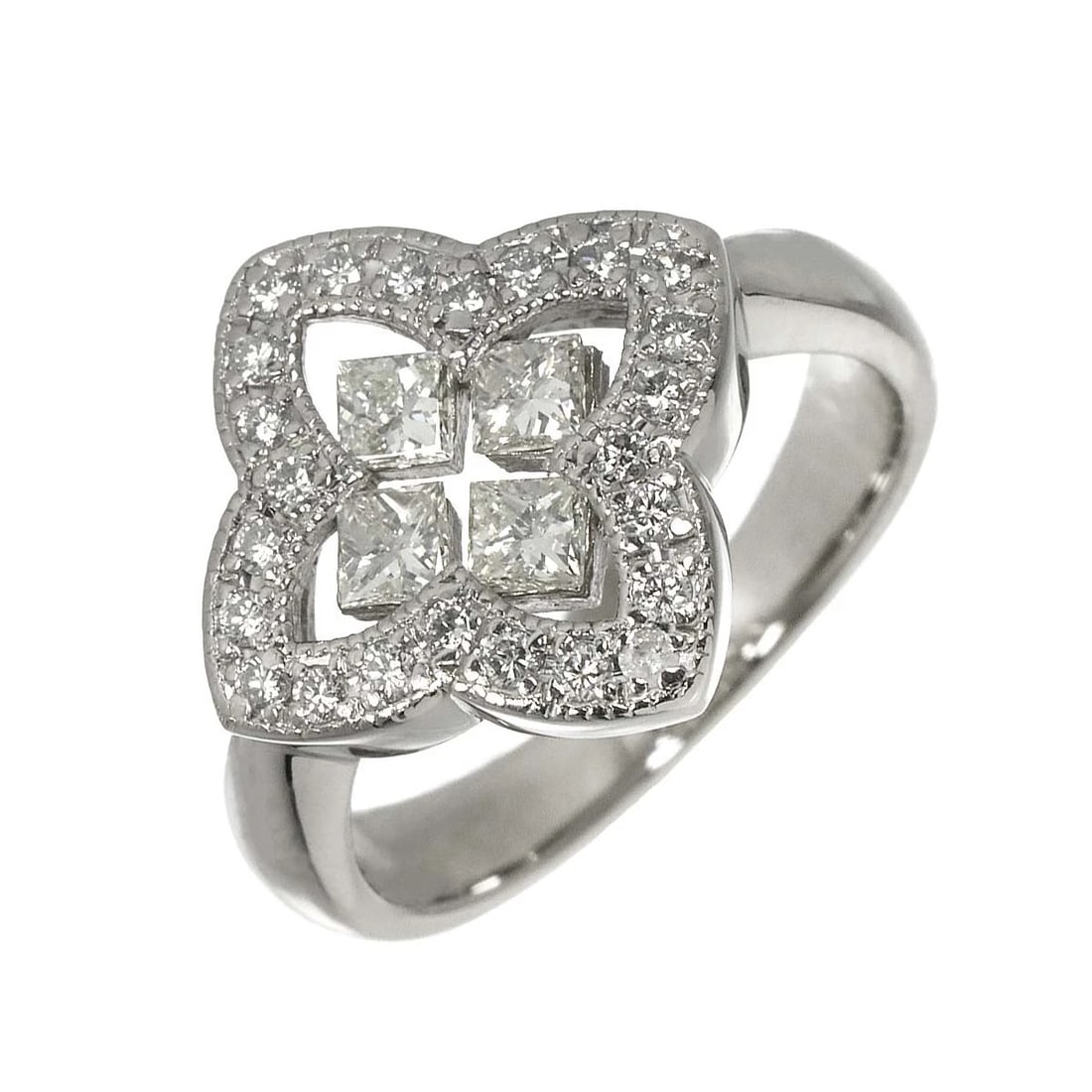 DIAMOND RING PLATINUM: Diamond Ring Platinum Brand: Unbranded Type/Style: Ring Material: Platinum, Main Stone/Creation Natural Color: Platinum Size: 5-5.25 (US) Accessories: None Accessories Notice: When purchas