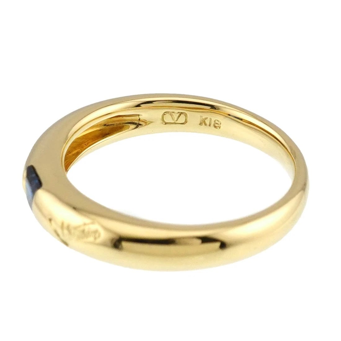 VALENTINO SAPPHIRE RING 18K YELLOW GOLD 750: VALENTINO Sapphire Ring 18K Yellow Gold 750 Brand: VALENTINO Type/Style: Ring Material: 750Yellow Gold, Main Stone/Creation Sapphire Color: Yellow Gold Size: 5.5-5.75 (US) Accessories: None