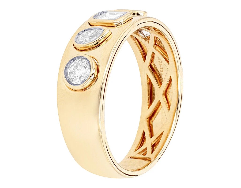 BEZEL SET DIAMOND RING - 4