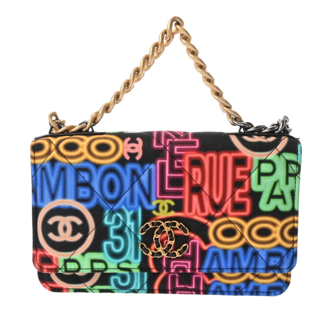 CHANEL CHAIN WALLET 2WAY FABRIC MULTICOLOR SHOULDER BAG: CHANEL Chain wallet 2WAY fabric multicolor Shoulder Bag Brand: CHANEL Type/Style: Shoulder Bag Material: fabric Color: multicolor ? Antique Gold/SilverMetal Size: H:about 4.7inch W:about 7.5inch D:abo