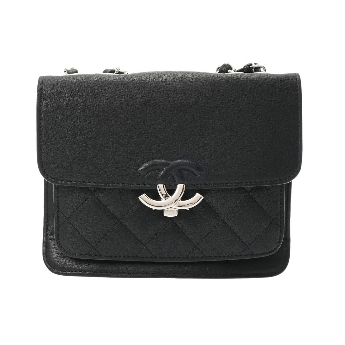 CHANEL CHAINSHOULDER MATRASSE BLACK SHOULDER BAG: CHANEL ChainShoulder Matrasse black Shoulder Bag Brand: CHANEL Type/Style: Shoulder Bag Material: Calfskin Color: black ? SilverMetal Size: H:about 5.9inch W:about 7.9inch D:about 2.8inch Accessor