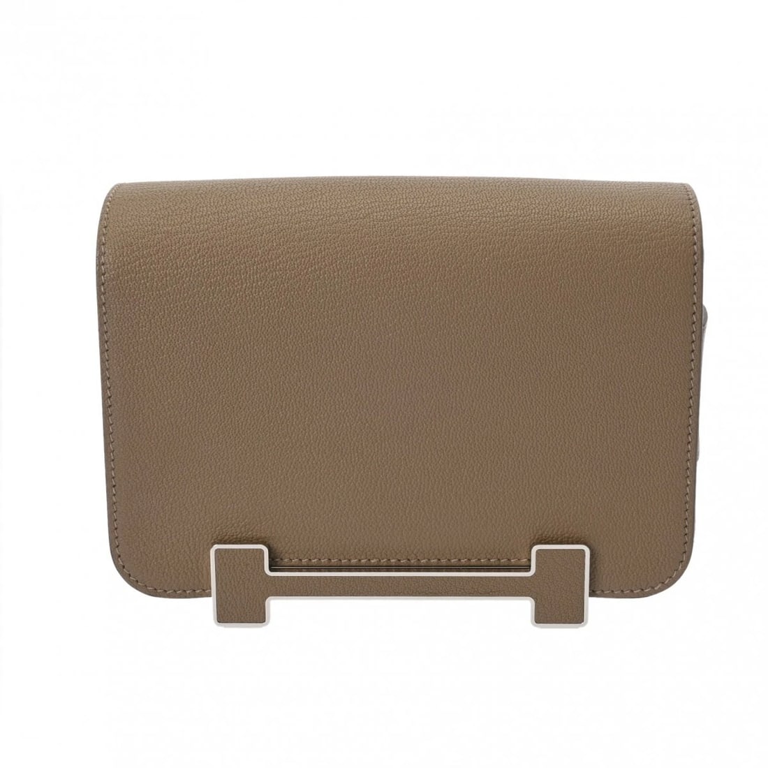 HERMES GETA SHAVE ETOPE SHOULDER BAG: HERMES Geta Shave Etope Shoulder Bag Brand: HERMES Type/Style: Shoulder Bag Material: Shave Color: Etope ? SilverMetal Size: H:about 5.7inch W:about 7.9inch D:about 2.6inch Accessories: None <
