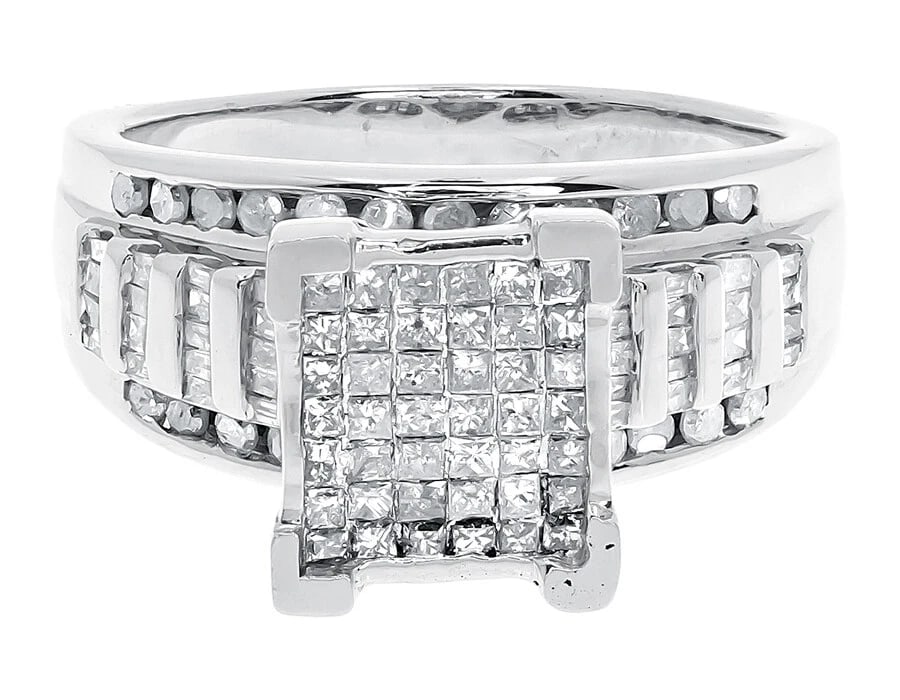 WHITE GOLD PLATED PRINCESS DIAMOND RING: White Gold Plated Princess Diamond Ring Brand: none Type/Style: Ring Material: 925, Sterling Silver, Main Stone/Creation Silver Color: Natural Size: 7 US Accessories: None Accessories Notice: When