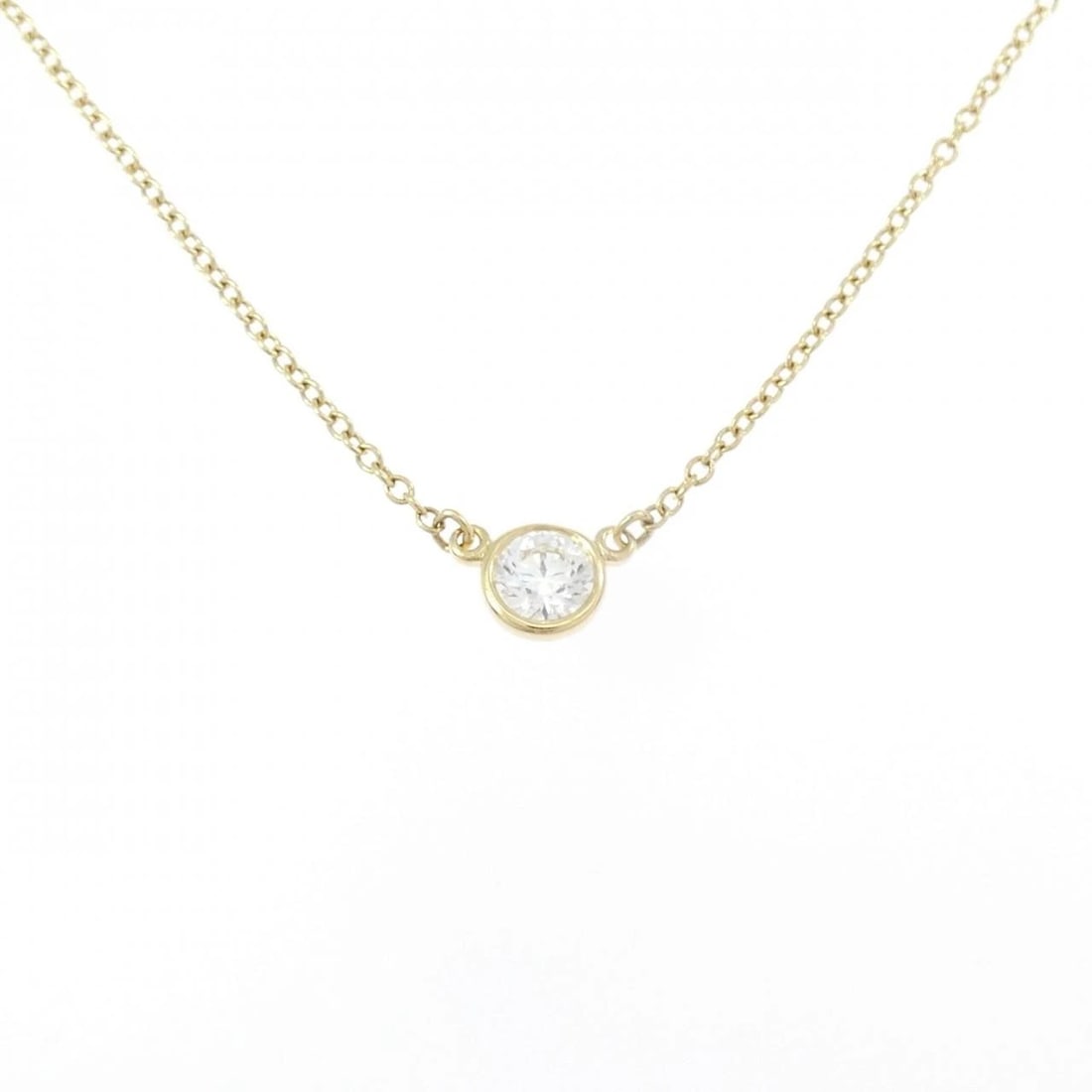 TIFFANY&CO. BY THE YARD NECKLACE: TIFFANY&Co. By the Yard Necklace Brand: TIFFANY&Co. Type/Style: TIFFANY&Co. Necklace Material: 750 yellow gold, Main Stone/Creation Natural Color: Yellow gold Size: 41cmActual Size Diameteraround: