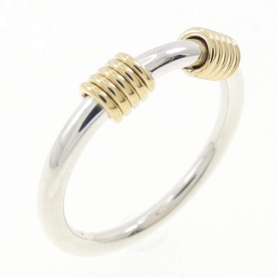 TIFFANY & CO. 925 RING: TIFFANY & Co. 925 Ring Brand: TIFFANY&Co. Type/Style: TIFFANY & Co. Ring Material: 925Silver/750Yellow Gold, Color: YG,Silver Size: US6 Accessories: None Accessories Notice: When purchasing pre-owned