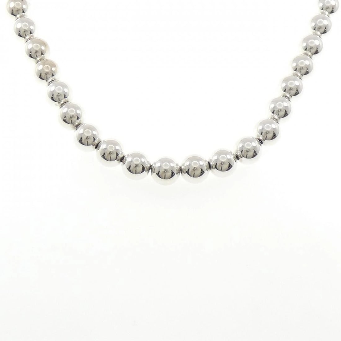 TIFFANY&CO. BALL NECKLACE: TIFFANY&Co. Ball Necklace Brand: TIFFANY&Co. Type/Style: TIFFANY&Co. Necklace Material: 925Silver, Color: Silver Size: 46cmActual Size Max width approx: 9.9mm Accessories: None Accessories Notice: