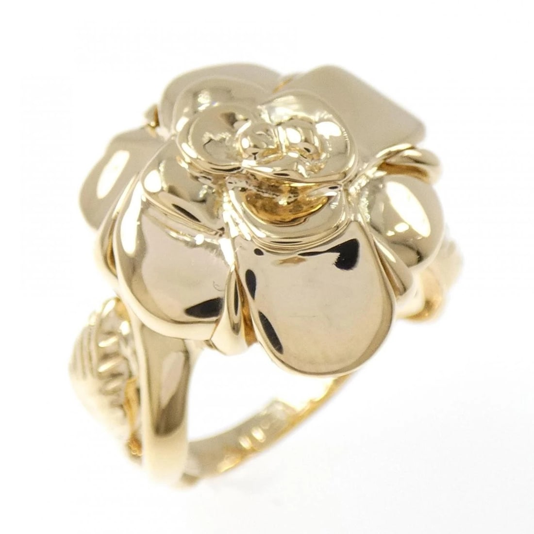 CHANEL CAMELLIA RING: chanel camellia ring Brand: CHANEL Type/Style: Chanel Ring Material: 750 yellow gold, Color: YEllow gold Size: US6 1/4 Accessories: None Accessories Notice: When purchasing pre-owned goods, please