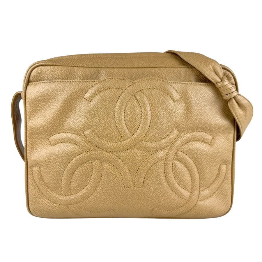 CHANEL TRIPLE CC LOGO SHOULDER BAG BEIGE LEATHER: CHANEL Triple CC Logo Shoulder Bag Beige Leather Brand: CHANEL Type/Style: Shoulder Bag Material: Caviar Skin Leather Color: Beige Size: Size [inch] W:10.2inx H:7.9inx D:2.8in Size [cm] W:26cmx H:20cm