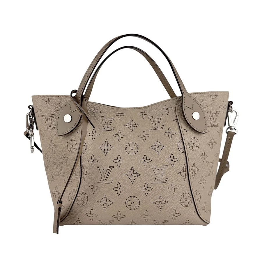 LOUIS VUITTON MONOGRAM MAHINA HINA PM HANDBAG: LOUIS VUITTON Monogram Mahina Hina PM Handbag Brand: LOUIS VUITTON Type/Style: Handbag Material: Monogram Mahina Color: Galle Size: Size [inch] W:9.1inx H:7.5inx D:4.7in Handle Length:15.4in n Size