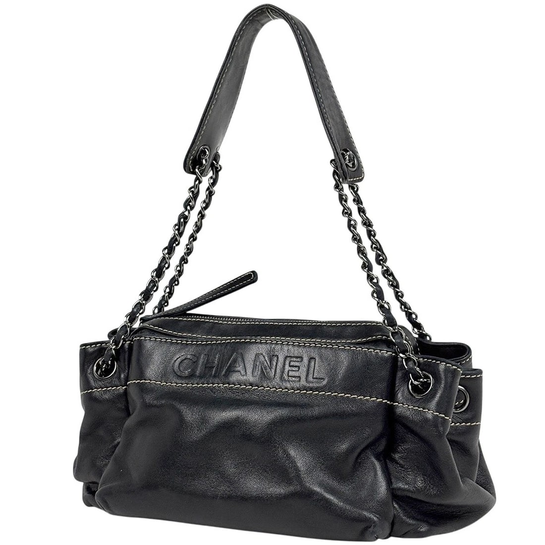 CHANEL LOGO CHAIN SHOULDER BAG: CHANEL Logo Chain Shoulder Bag Brand: CHANEL Type/Style: Shoulder Bag Material: leather Color: Black Size: Width 20.5cm(8.1") Height 15cm(5.9") Depth 13.5cm(5.3") Accessories: None Accesso