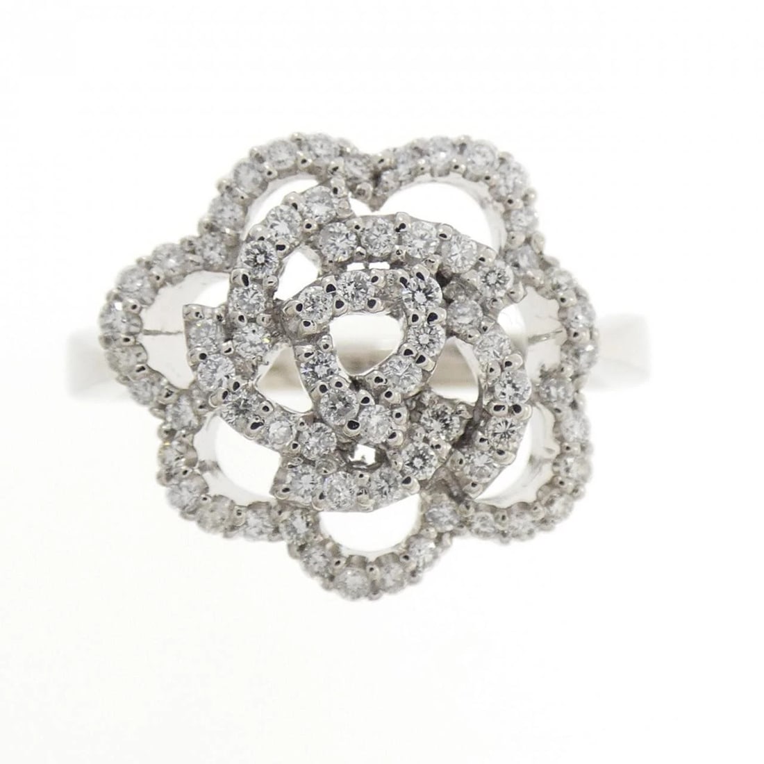 K18WG FLOWER DIAMOND RING - 2