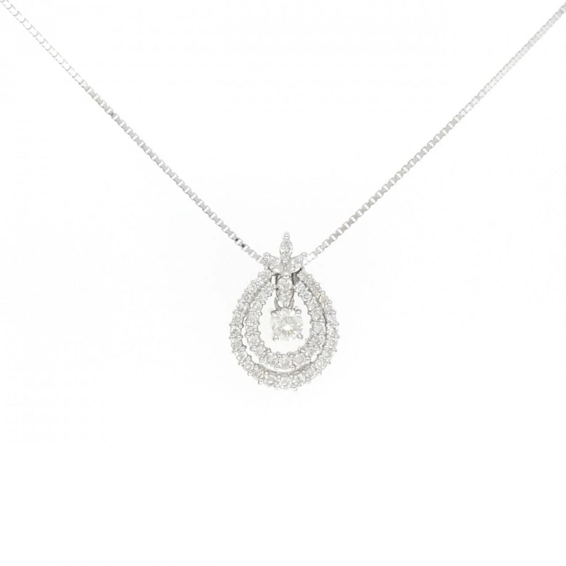 K18WG 2WAY DIAMOND NECKLACE: K18WG 2WAY Diamond Necklace Brand: Unbranded Type/Style: Diamond Necklace Material: K18WG, Main Stone/Creation NATURAL Color: WHITE GOLD Size: 45CM Actual Size Pendant length approx. x width approx.: