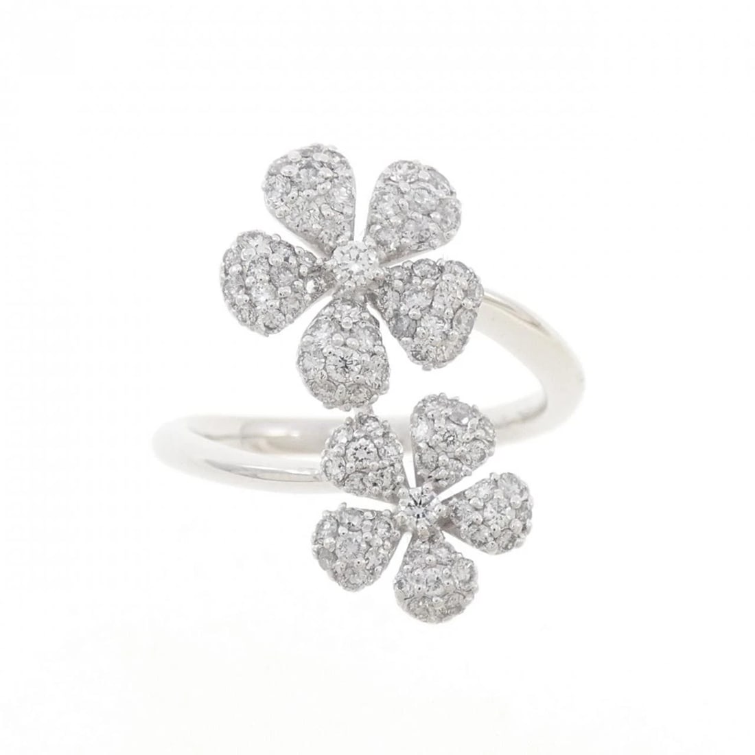 K18WG FLOWER DIAMOND RING - 2
