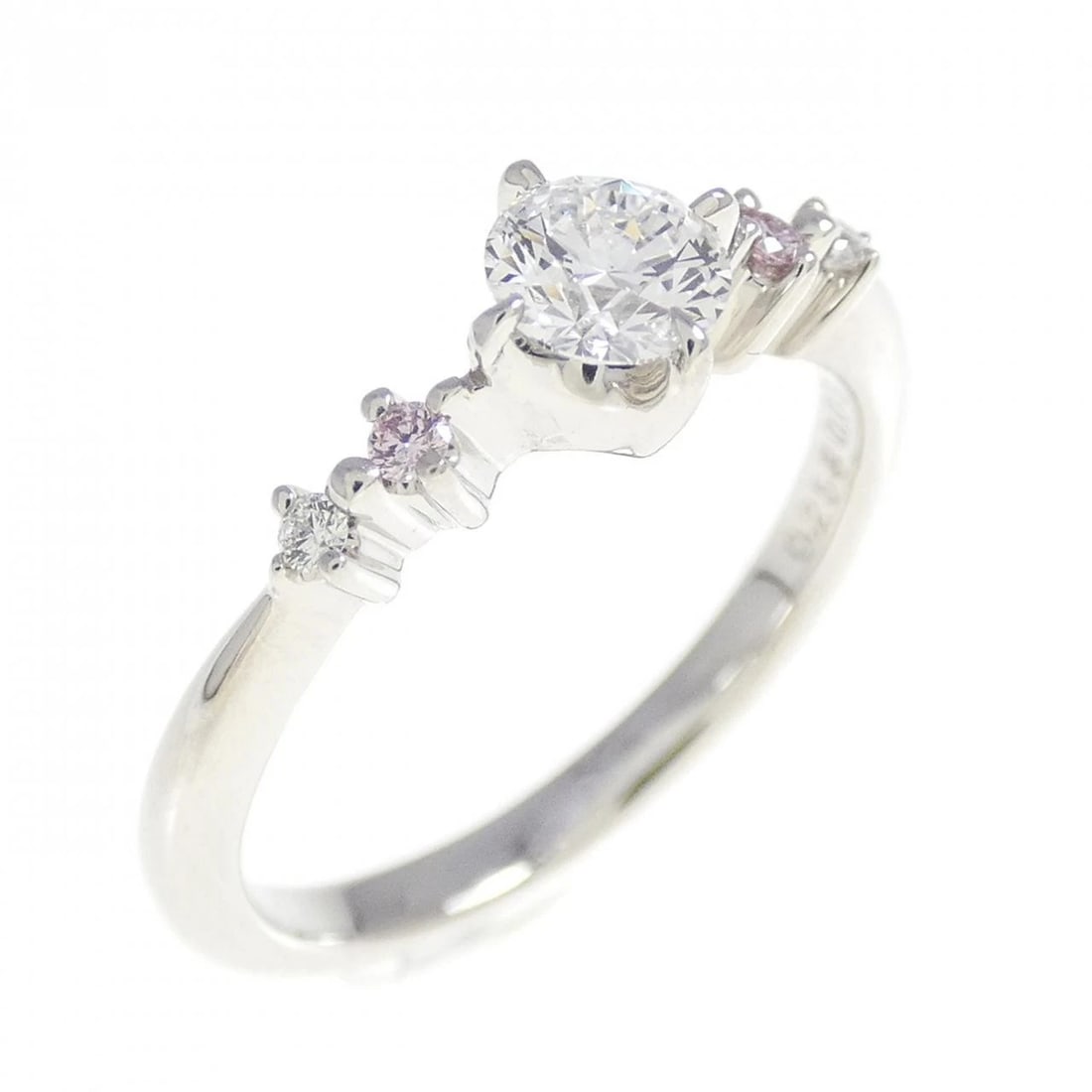 PT950 DIAMOND RING: PT950 Diamond Ring Brand: Unbranded Type/Style: Ring Material: Platinum950, Main Stone/Creation Natural Color: Platinum Size: US 4 Accessories: None Accessories Notice: When purchasing pre-owned