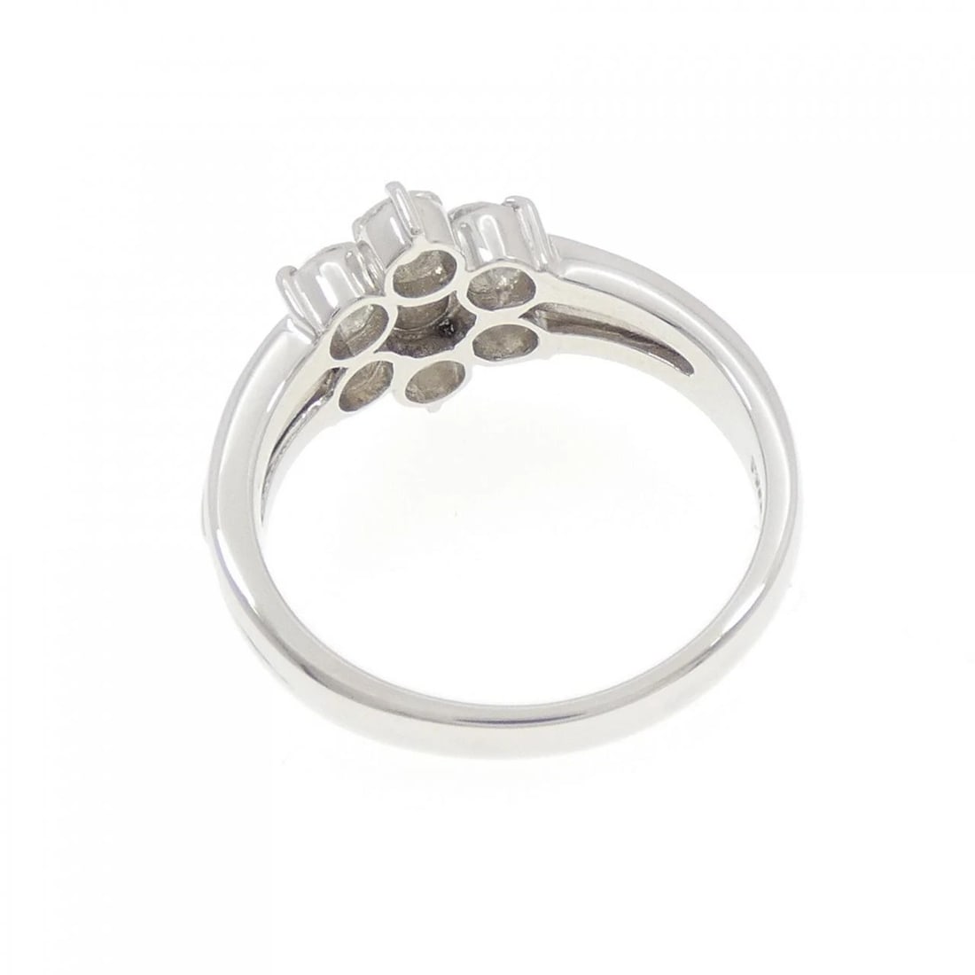 PT900 FLOWER DIAMOND RING - 2