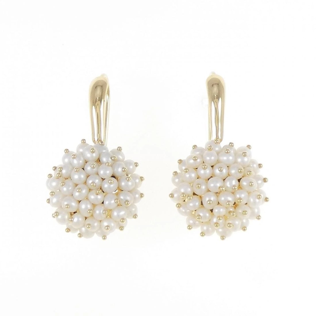 750YG FRESHWATER PEARL PIERCE: 750YG Freshwater Pearl Pierce Brand: Unbranded Type/Style: Freshwater Pearl Pierce/Earring Material: 750YG, Main Stone/Creation Freshwater Pearl Color: YELLOW GREEN Size: Actual Size Approx. length x