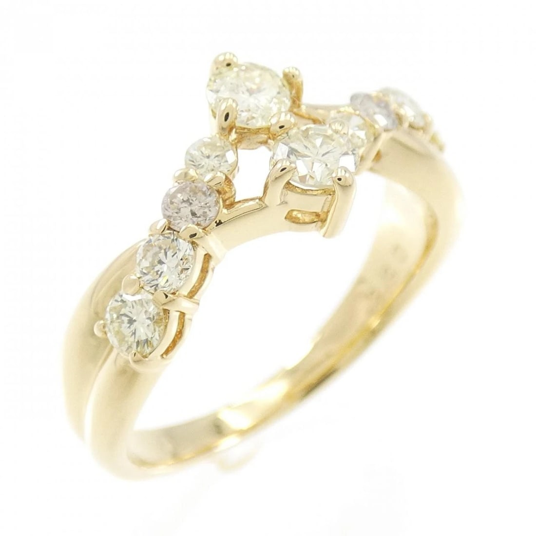 K18YG DIAMOND RING: K18YG Diamond Ring Brand: Unbranded Type/Style: Diamond ring Material: K18YG, Main Stone/Creation NATURAL Color: YELLOW GOLD Size: US 5.75 Accessories: None Accessories Notice: When purchasing